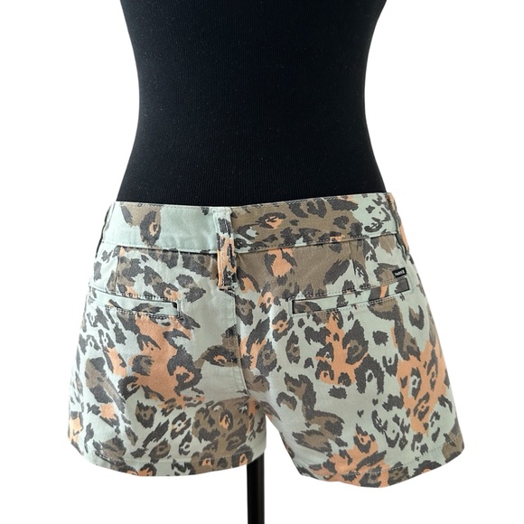 Hurley Leopard Print Shorts Youths Girls size 7 - Picture 8 of 16
